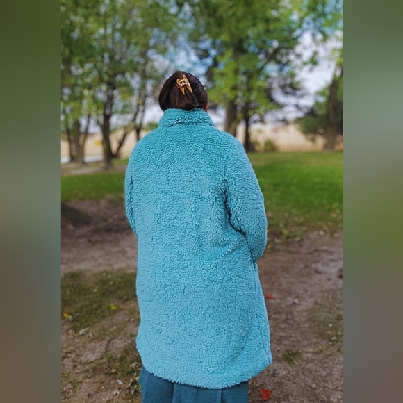 Worthington Turquoise Faux Fur Coat - Picture 3 of 3